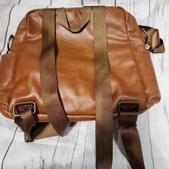 Milkmaid Goods Brooklyn Backpack in Cognac with Hattie Interior - Picture 4 of 16